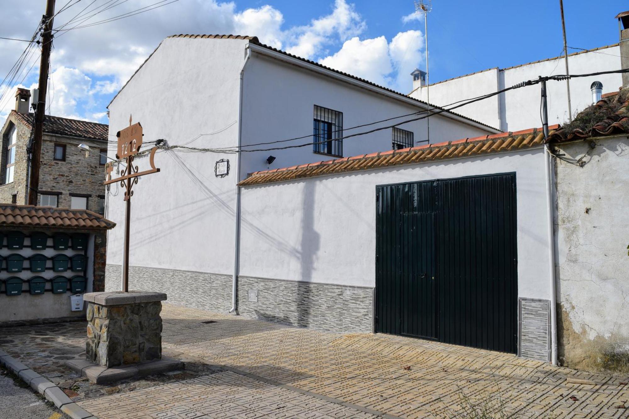 Villamaria, Alma De Despenaperros Miranda del Rey Luaran gambar
