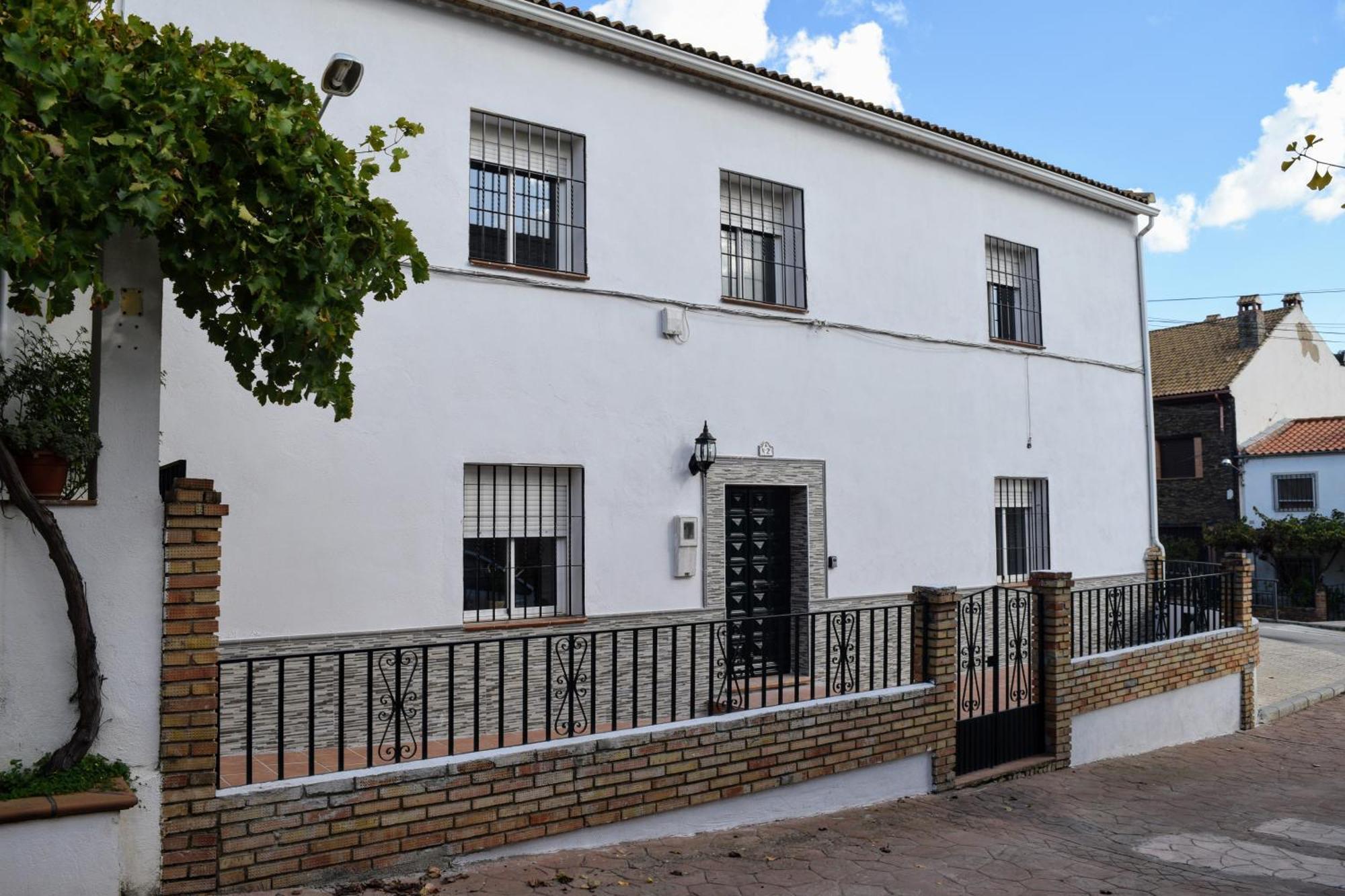 Villamaria, Alma De Despenaperros Miranda del Rey Luaran gambar