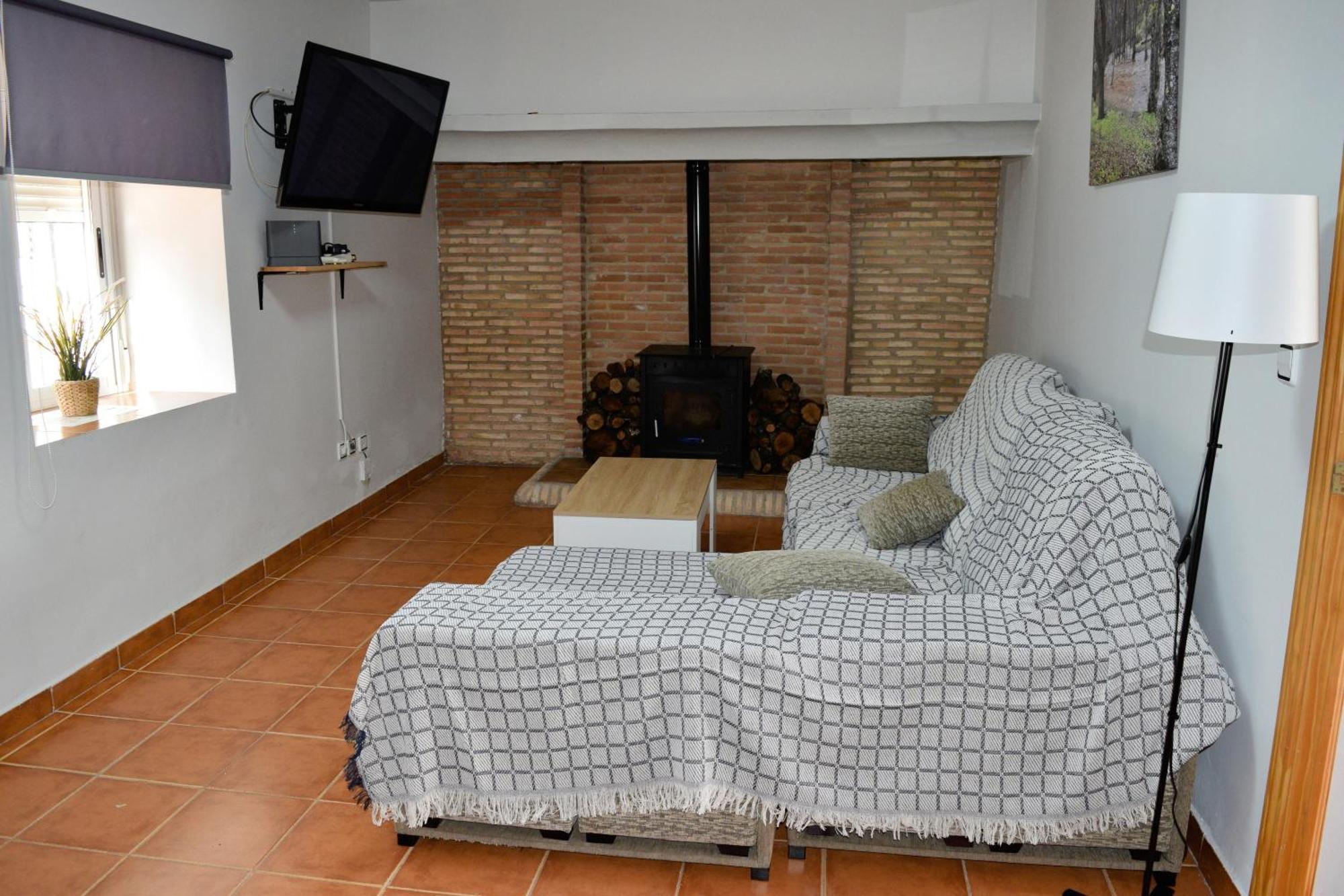Villamaria, Alma De Despenaperros Miranda del Rey Luaran gambar